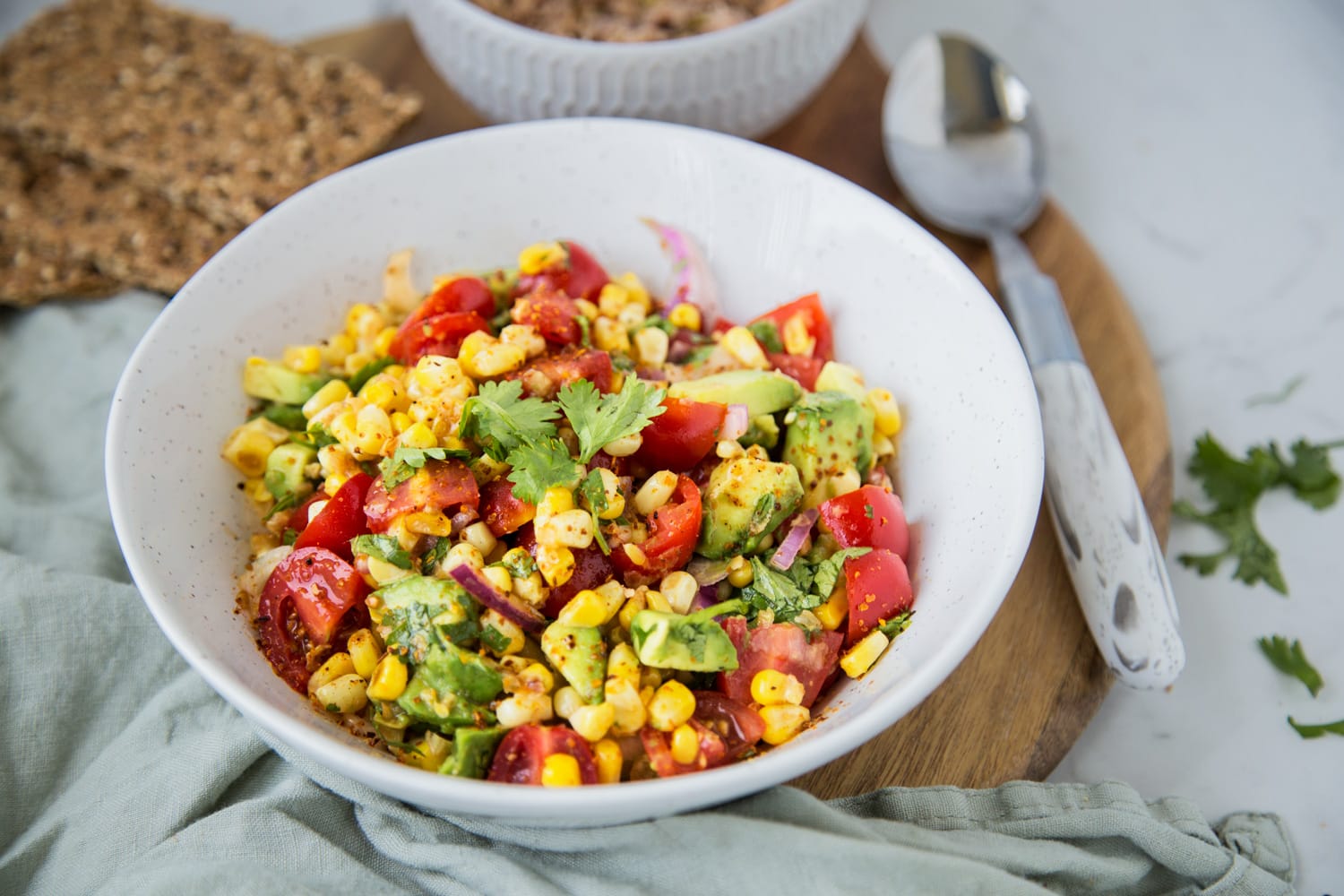 Salade composée  (salade tomate maïs )